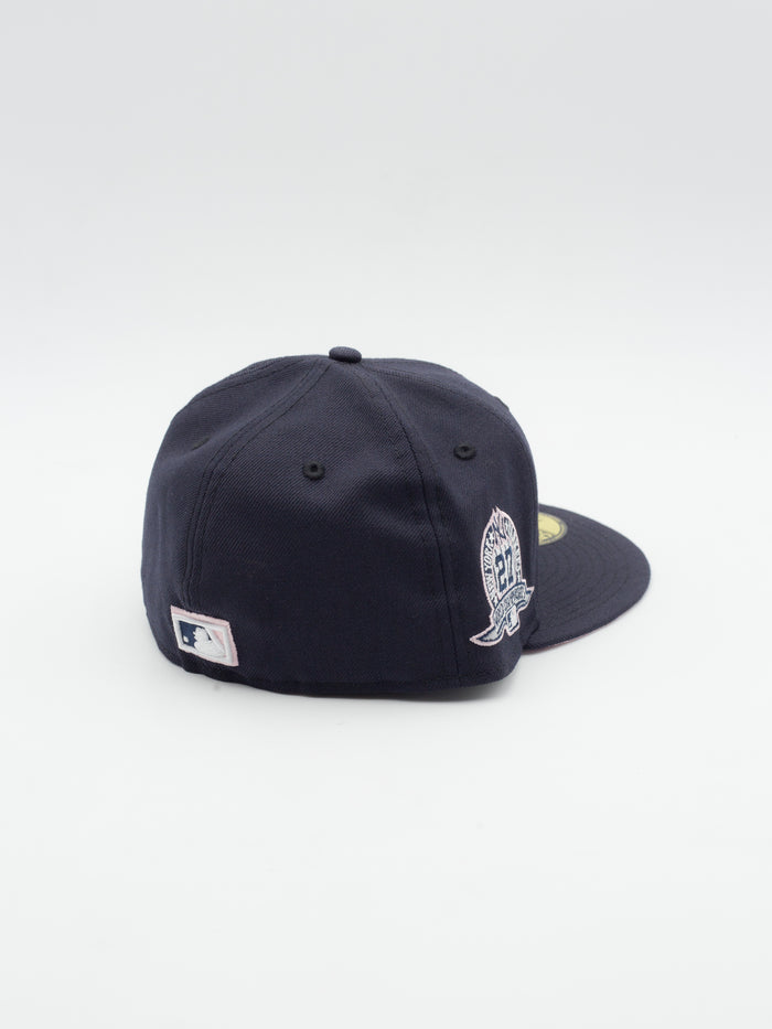 59FIFTY Heart x27 Champion New York Yankees Navy/Pink