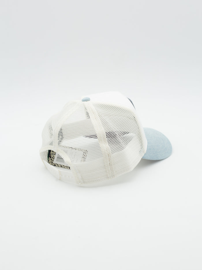 Denim Rooster Trucker White/Blue
