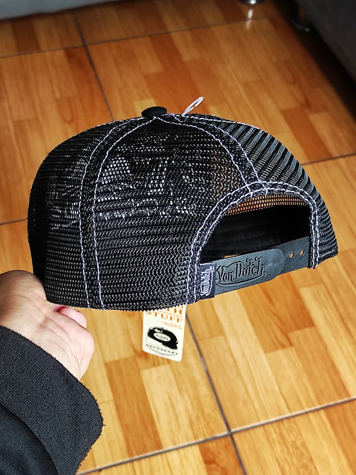 Gorra Con Dutch Jax Black Trucker Hat