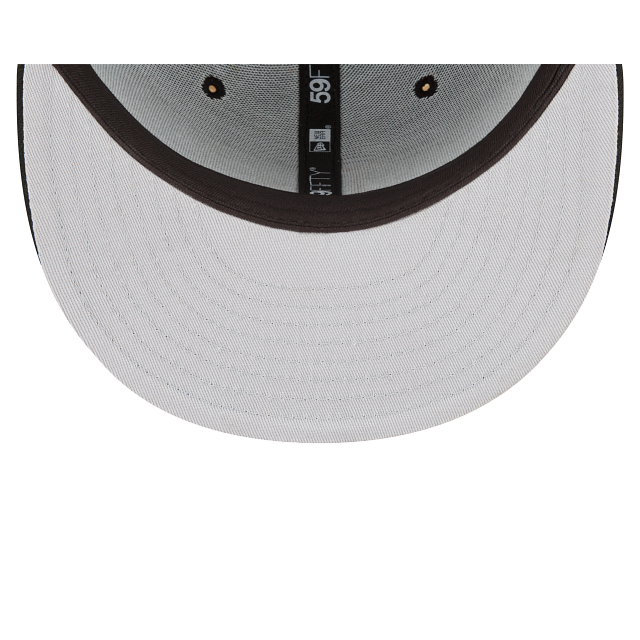 https://cdn.shopify.com/s/files/1/0601/2554/4675/products/60291296_59FIFTY_SIDEPATCHBW_CHIWHI_BLK_UV.png?v=1666793037