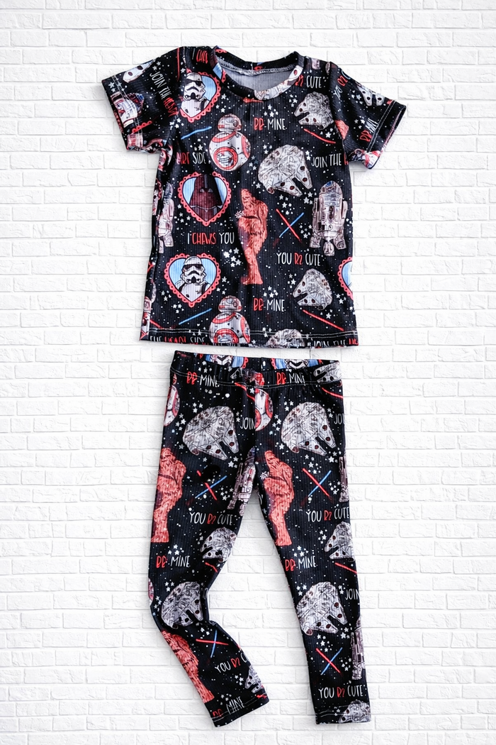 3T RTS tee & leggings