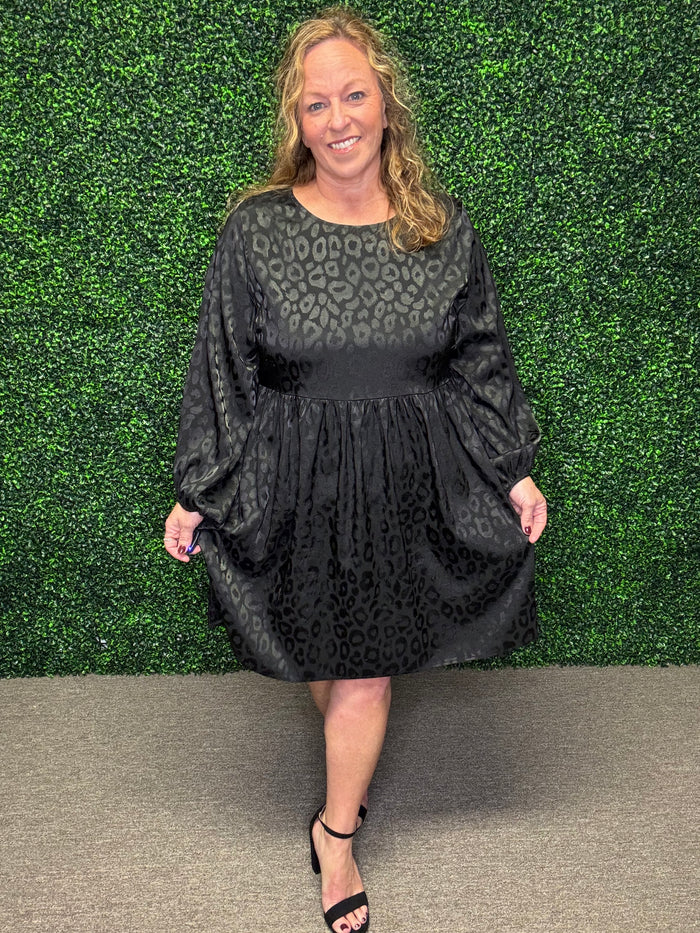Animal Jacquard Print Long Sleeve Dress with Keyhole Back