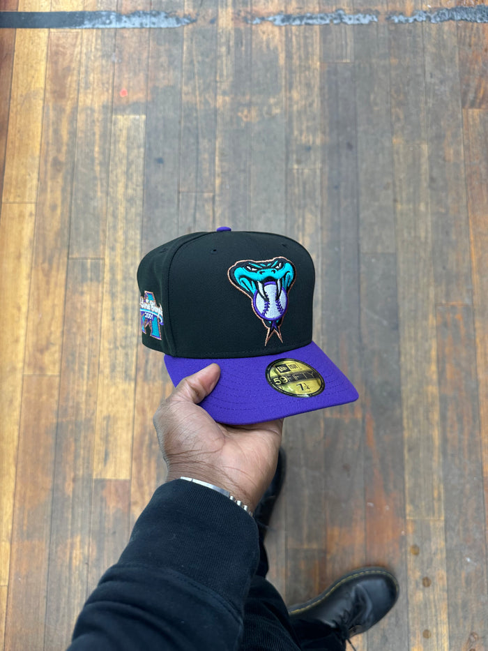 Arizona Diamond Backs Black and Purple "Snake Logo" 2001 World Series