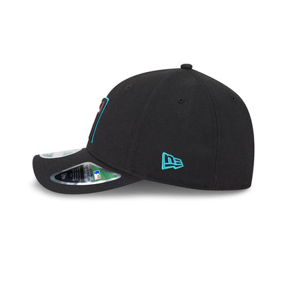 https://cdn.shopify.com/s/files/1/0601/2554/4675/files/60646832_9FORTYMC_MLBPLYRREP940MC_ARIDIA_OTC_LSIDE.jpg?v=1736976586