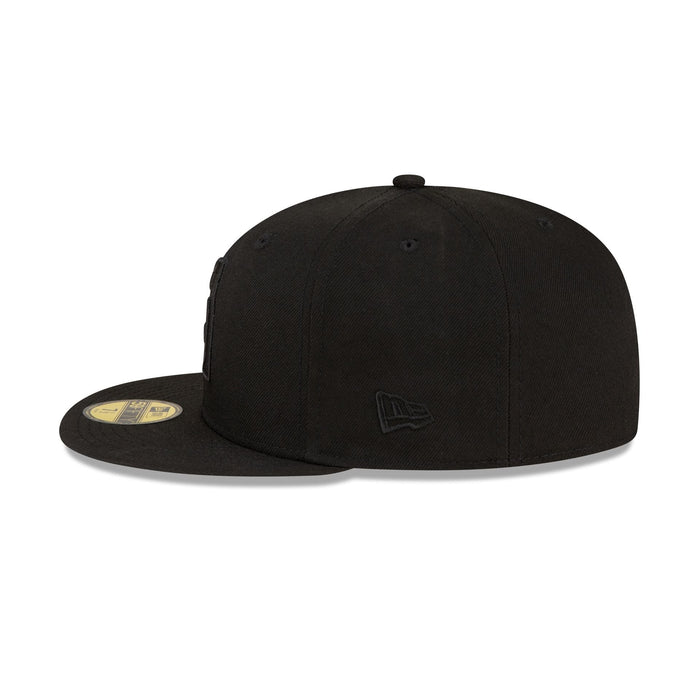 https://cdn.shopify.com/s/files/1/0601/2554/4675/files/60496203_59FIFTY_BASIC_ARIDIA_BLKBLK_LSIDE.jpg?v=1705601000