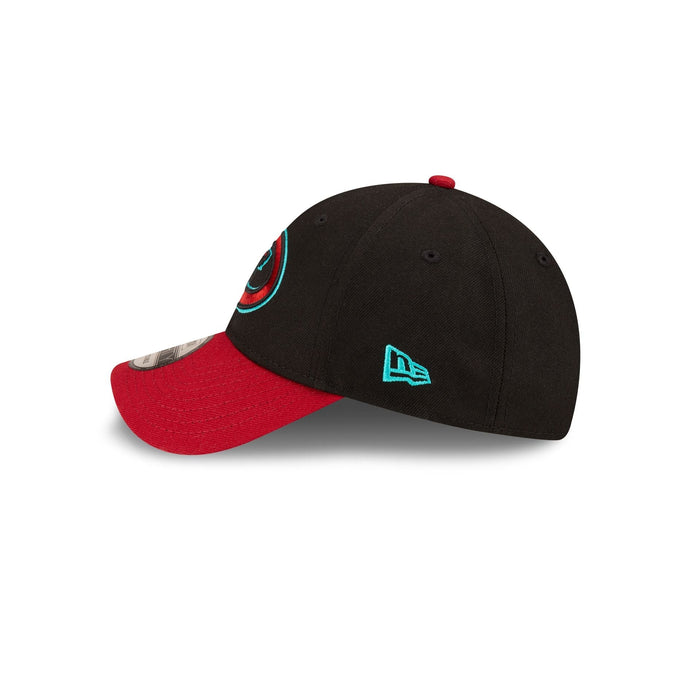 https://cdn.shopify.com/s/files/1/0601/2554/4675/files/60495368_60498444_9FORTY_THELEAGUERD_ARIDIA_BLKOTC_LSIDE.jpg?v=1705601001