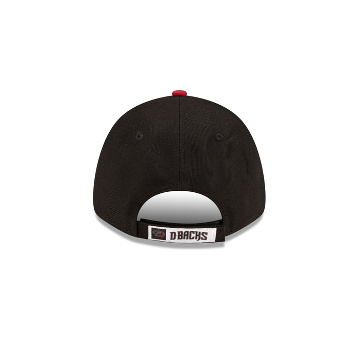 https://cdn.shopify.com/s/files/1/0601/2554/4675/files/60495368_60498444_9FORTY_THELEAGUERD_ARIDIA_BLKOTC_R.jpg?v=1705601001