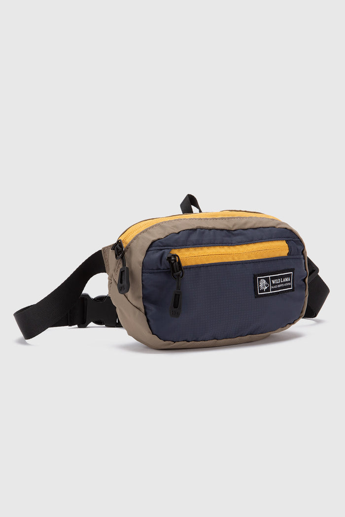 Banano Montaña Reciclado Azul Marino