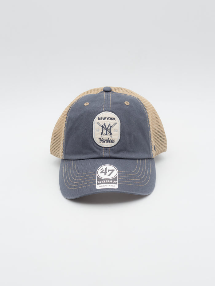 BRANSON CLEAN UP Crosspatch New York Yankees Trucker
