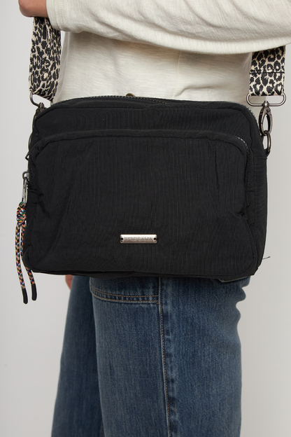 Cartera Rina Reciclada Negro