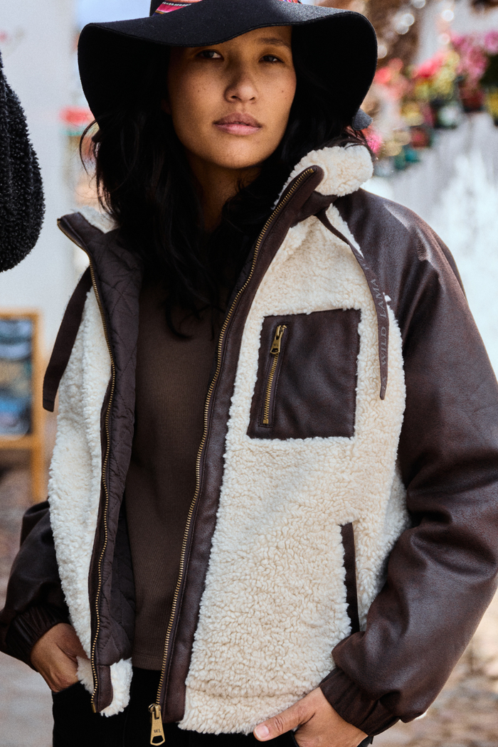 Chaqueta Loy Reciclada Café Mujer