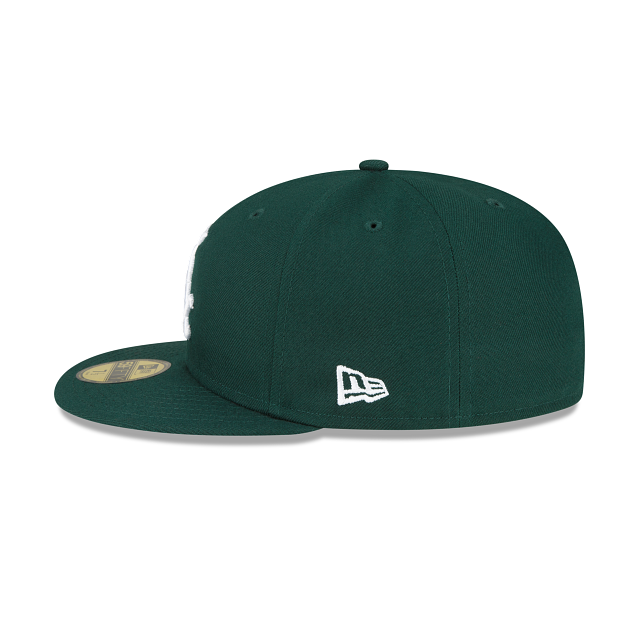 https://cdn.shopify.com/s/files/1/0601/2554/4675/products/60291383_59FIFTY_BASICDKG_CHIWHI_DKG_LSIDE.png?v=1663788819