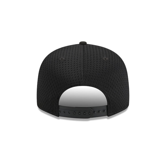 https://cdn.shopify.com/s/files/1/0601/2554/4675/files/60426606_9FIFTY_POST-UPPIN_CHIWHI_BLK_R.jpg?v=1693420921