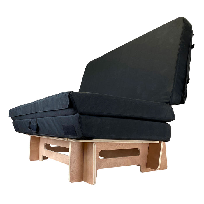 Crash Pad Couch w/Magnum Pad
