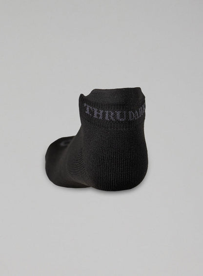 Hem Cut Out Image of Force Running Socks In Obsidian Black (GM)