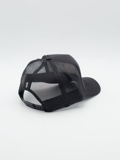 Heart & Arrow Trucker Hat Black