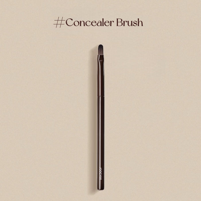#Concealer Brush