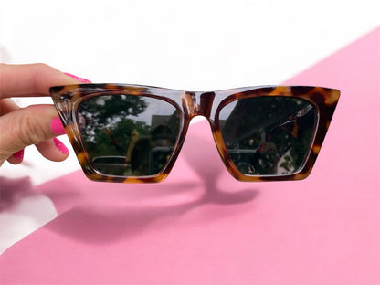 LIMITED EDITION "GET IT CHICA®" Sunglasses!