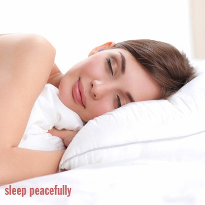 lady sleeping with slimfit earplugs