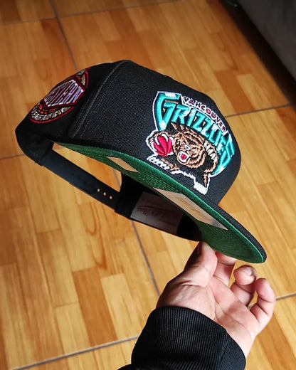Mitchell and Ness Vancouver Grizzlies NBA wester BLACK snapback