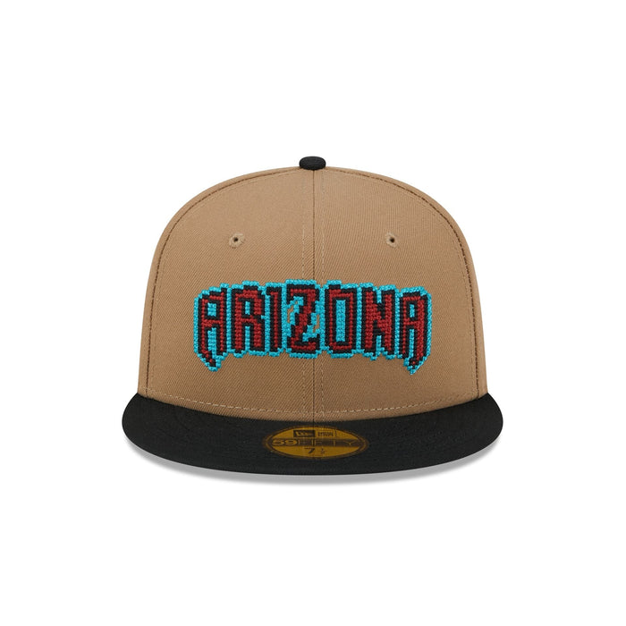 https://cdn.shopify.com/s/files/1/0601/2554/4675/files/60573327_59FIFTY_CLASSIC8-BITWORDMA_ARIDIA_KHK_F.jpg?v=1726173632