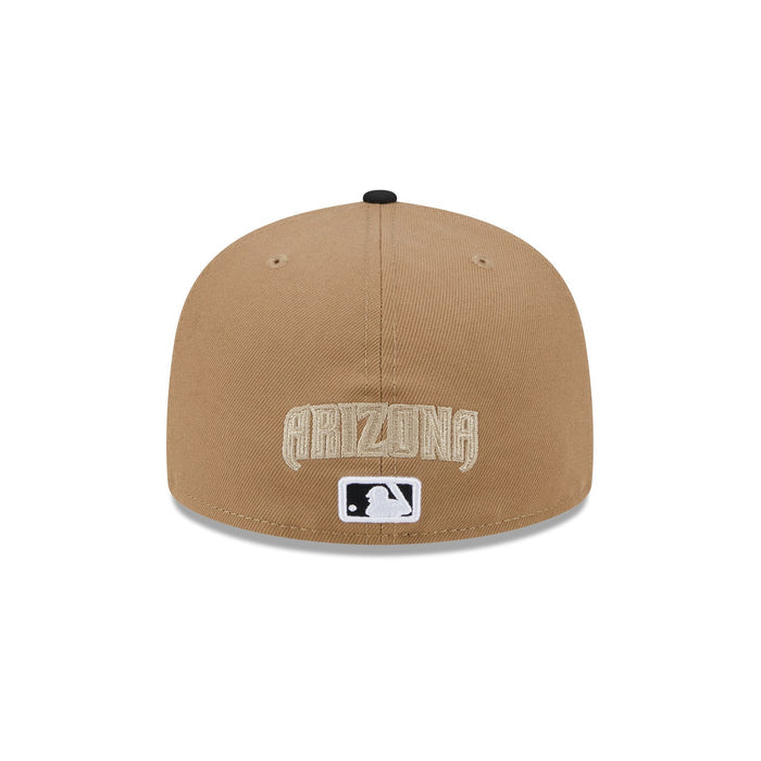 https://cdn.shopify.com/s/files/1/0601/2554/4675/files/60573327_59FIFTY_CLASSIC8-BITWORDMA_ARIDIA_KHK_R.jpg?v=1726173632