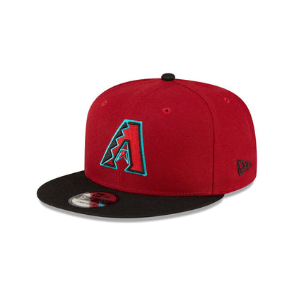 https://cdn.shopify.com/s/files/1/0601/2554/4675/files/60496177_9FIFTY_BASICSNAP_ARIDIA_OTCBLK_3QL.jpg?v=1705601001