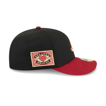 https://cdn.shopify.com/s/files/1/0601/2554/4675/files/60852172_59FIFTY_LifestyleEnergy_ATLBRA_BLK_RSIDE.jpg?v=1769617725