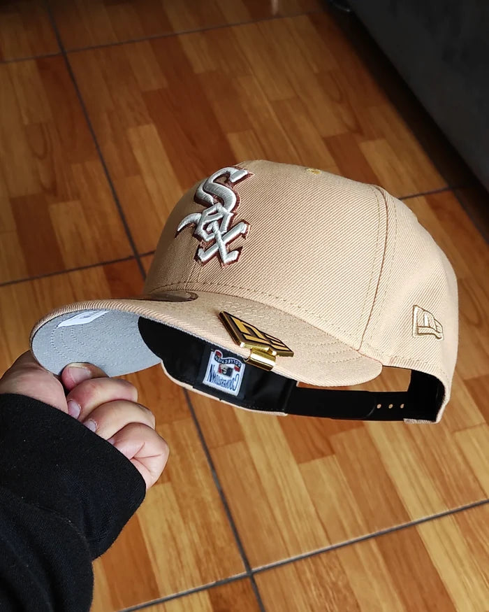 New Era Chicago White Sox 95th Years  Edition 9Fifty Snapback Hat