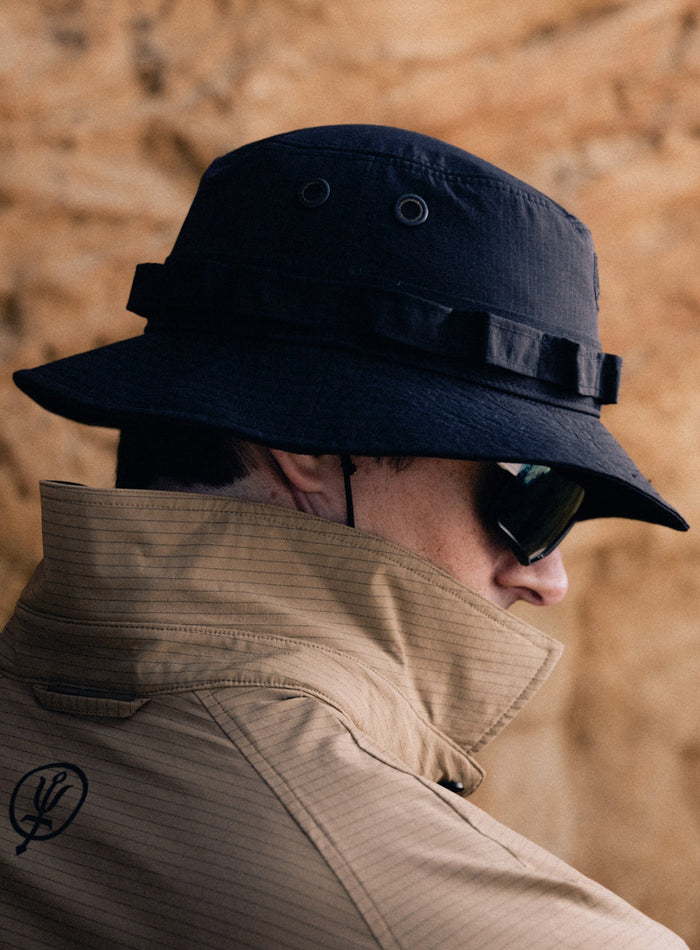 Creative Image Of New Era Desert Bucket Hat In Obsidian Black (ITF)