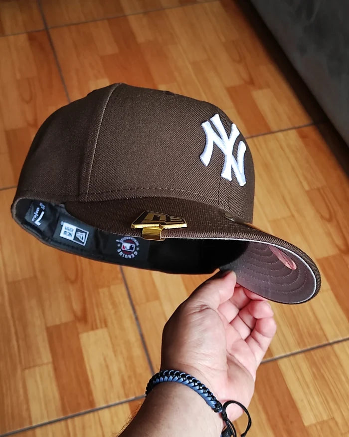 New Era New York Yankees marrón 59 fifty fitted