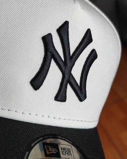 New Era  New York Yankees world series 1999 Chrome black 9forty A-FRAME
