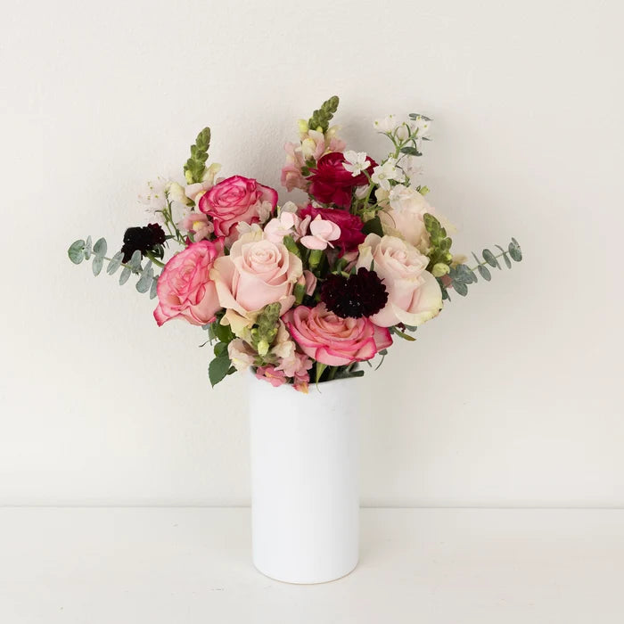 On Cloud Wine Flower Bouquet Vase - Image