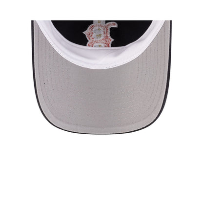https://cdn.shopify.com/s/files/1/0601/2554/4675/files/60758488_9TWENTY_MLB25XOVO_BOSRED_NAVY_UV.jpg?v=1753126194