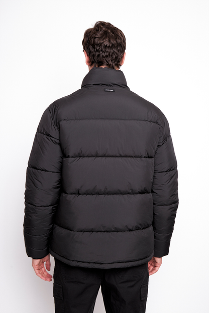 Parka Essential Reciclada Negra Hombre