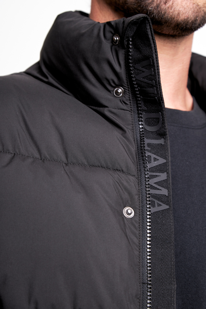 Parka Essential Reciclada Negra Hombre