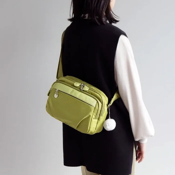 PJ1-4th 67642 Sling bag 4L