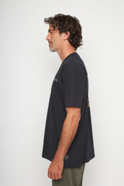 Polera Alerce Milenario Orgánica Negra Hombre