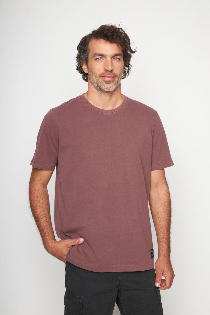 Polera Bat Orgánica Burdeo Hombre