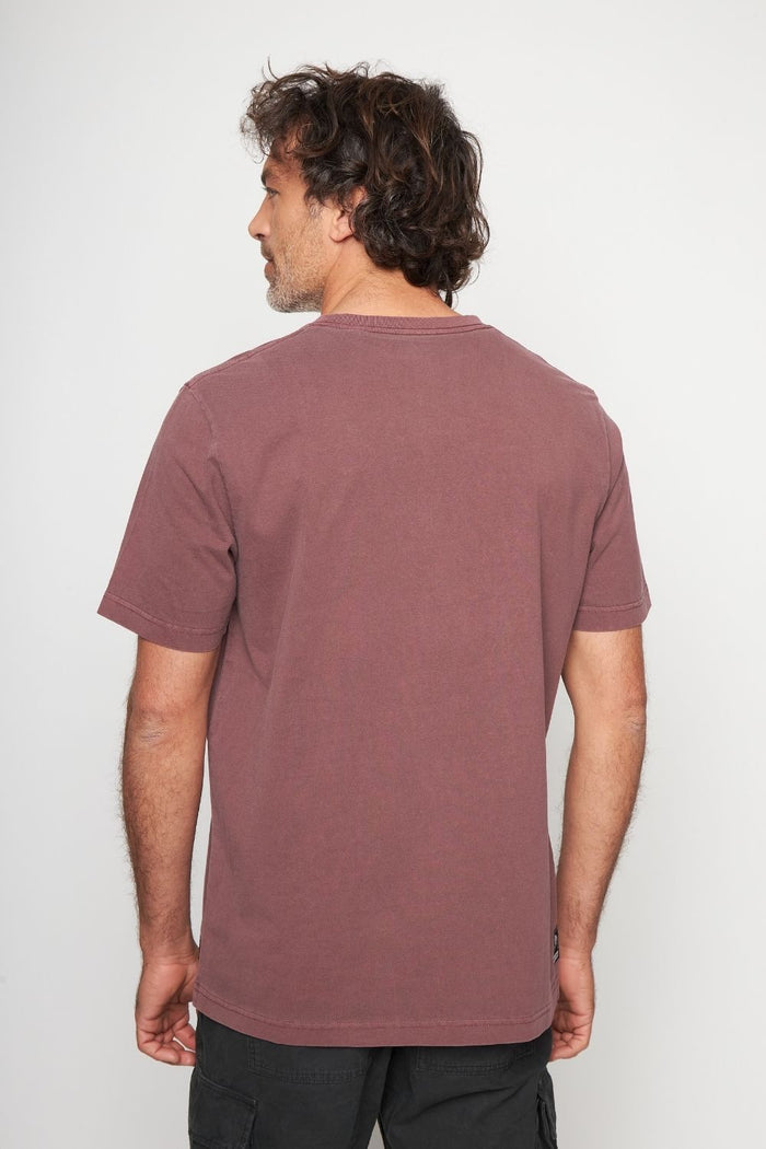 Polera Bat Orgánica Burdeo Hombre