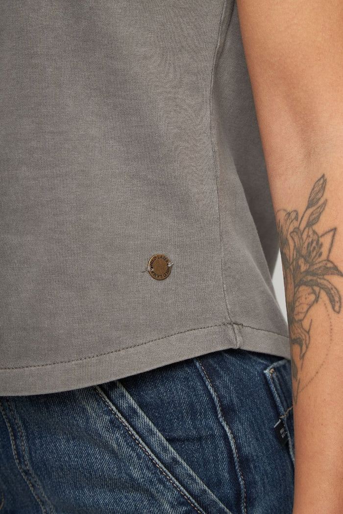 Polera Sari Organica Gris Mujer