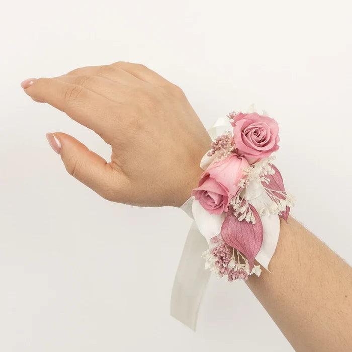 Pink Dried Boutonniere And Corsage Pack Apron - Image