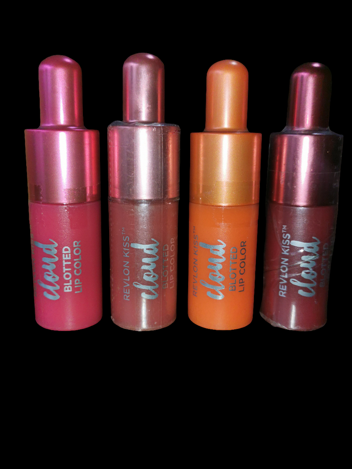 Revlon kiss CLOUD blotted lip color