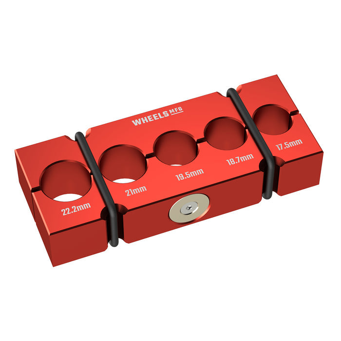 Vise Shaft Clamp Medium - For medium sized common axle and suspension components