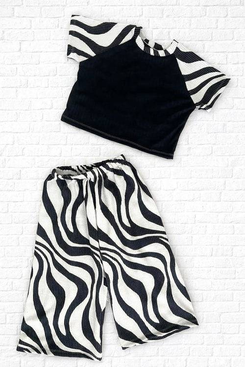 Waved Zebra/Black Modest Crop & Flow Pants